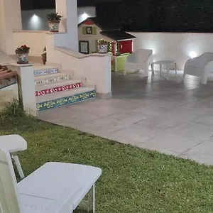 https://villa-andrea-2.sicilyhotelsitaly.net