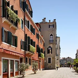 4* Hotel Palazzo Del Giglio